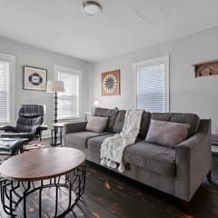 Private Porch Apt w/ Free Parking & Pet-Friendly