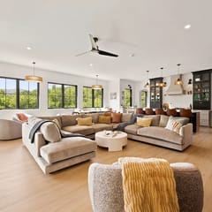 70 Greystone - Le Grand Maison