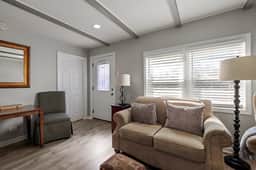 Pet-Friendly 1st Floor Apartment w/ Offstreet Parking - Image 2