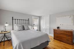 23B Portsmouth Ave