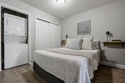 Fully Furnished 1st Floor, 1 Bed, 1 Bath Condo - Close To Shopping & Hwys North&South - Image 3