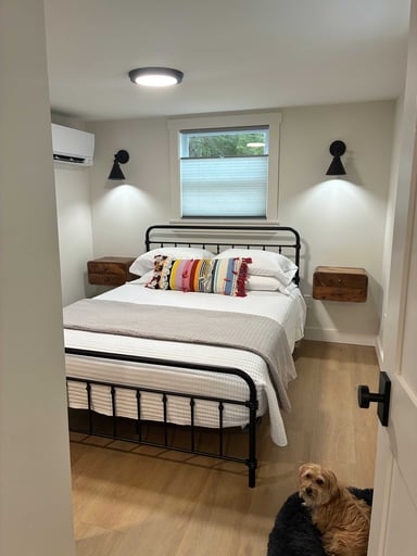 Bedroom 0