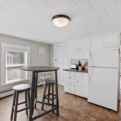 21B Portsmouth Ave