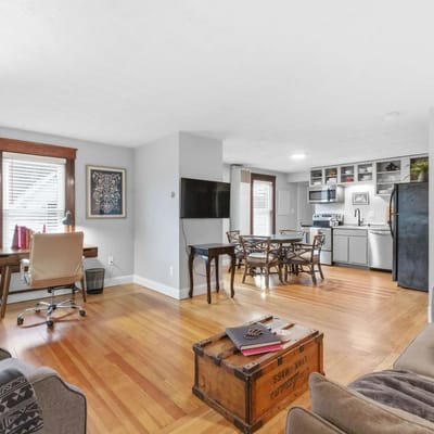 65 S Elm St #3