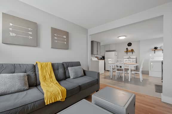 Modern Apartment w/ Laundry-Offstreet Parking & Pet-Friendly - Image 1