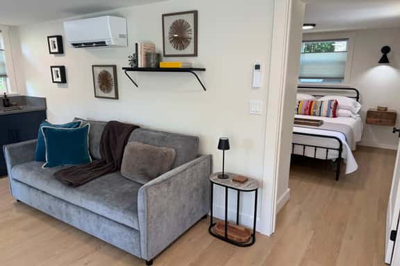 Lake Sunapee Cottage w/ Deeded Access + Fireplace - Image 1