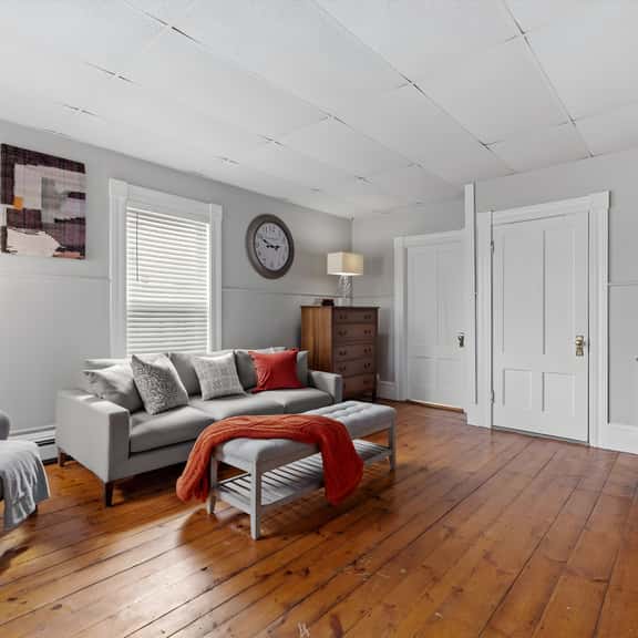 Manchester Apt w/ WiFi & Parking Near Hospital - Image 1