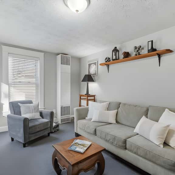 East Side Apartment w/ Porch + Parking - Image 1