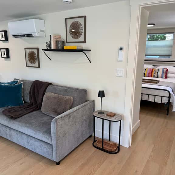 Lake Sunapee Cottage w/ Deeded Access + Fireplace - Image 1