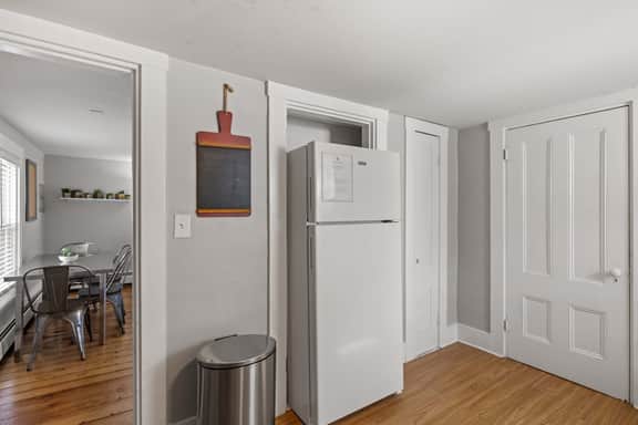 23B Portsmouth Ave