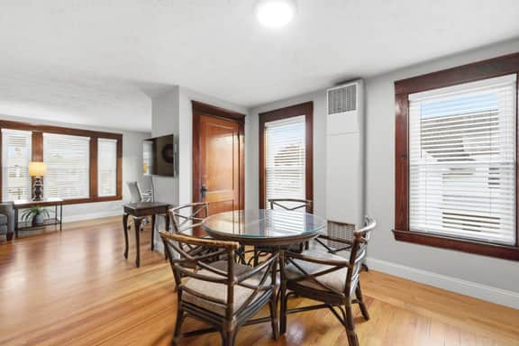 65 S Elm St #3