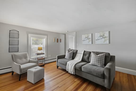 23B Portsmouth Ave