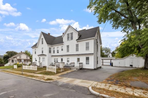 792 Grove St #2