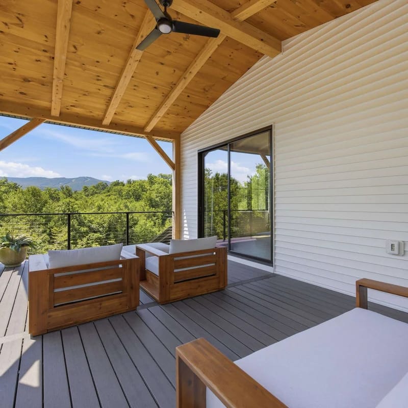 Lake Sunapee Mtn Views- Luxury 4 Bed 3.5 Bath 3500
